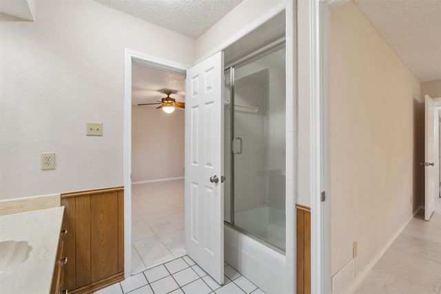 118 Robin Hood Way, Gun Barrel City, TX 75156