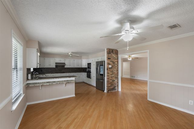 118 Robin Hood Way, Gun Barrel City, TX 75156