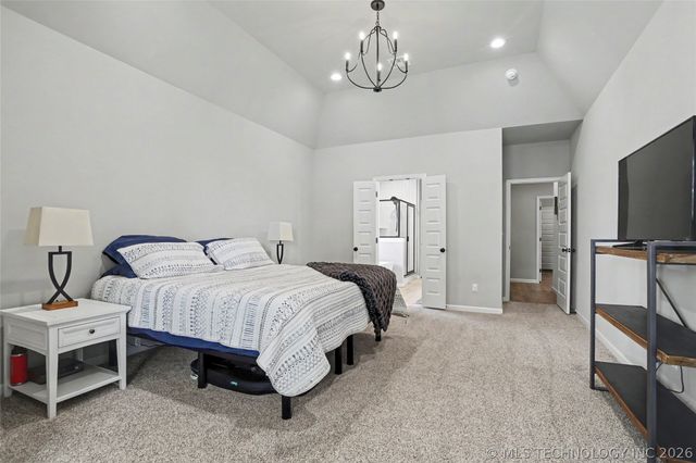 7009 E Oakland Street, Broken Arrow, OK 74014