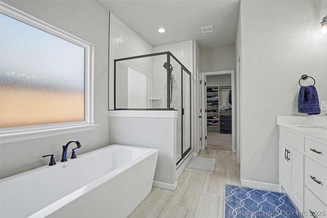 7009 E Oakland Street, Broken Arrow, OK 74014