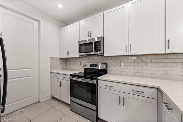 7643 Morgan WAY, Naples, FL 34119