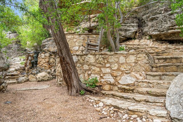 808 Rivercliff Drive, Spicewood, TX 78669