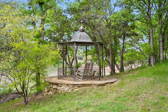 808 Rivercliff Drive, Spicewood, TX 78669
