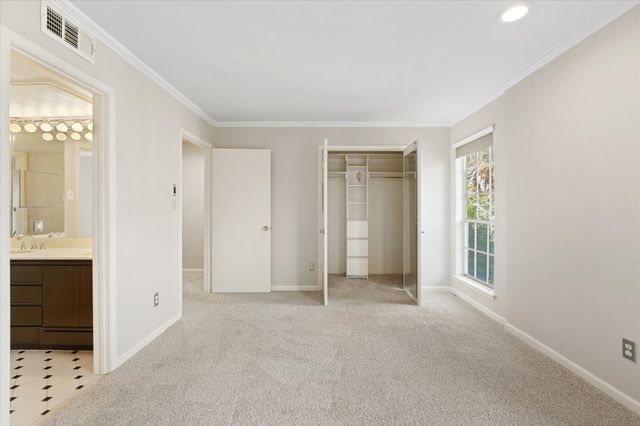 4409 Travis Street L, Dallas, TX 75205