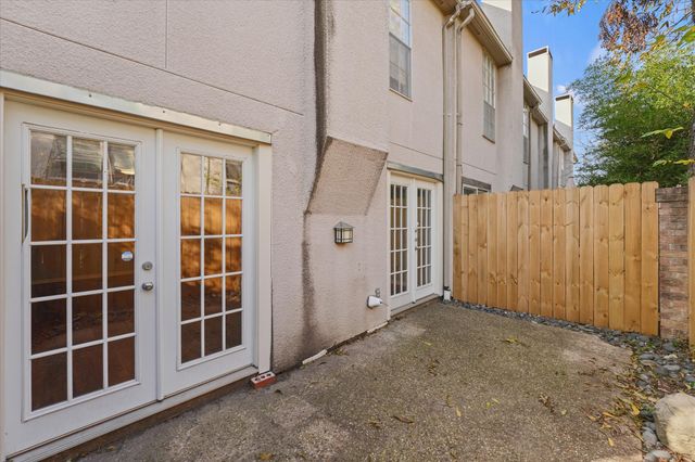 4409 Travis Street L, Dallas, TX 75205