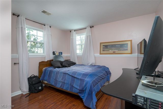 1302 Carol Drive, Kent, OH 44240