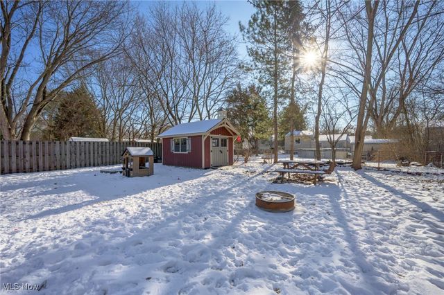 1302 Carol Drive, Kent, OH 44240