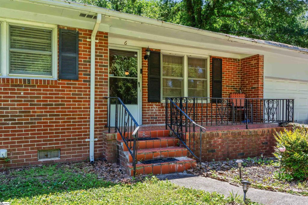 6 Ghana Drive, Greenville, SC 29605