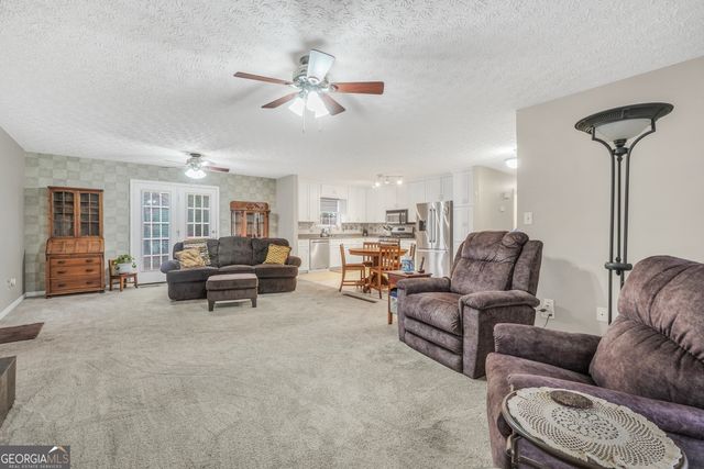 205 Summerfield Lane, Mcdonough, GA 30253