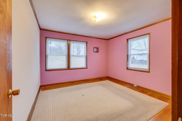 1524 Fairview Avenue, Kingsport, TN 37660