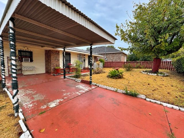 4141 Clark College Drive, Dallas, TX 75241