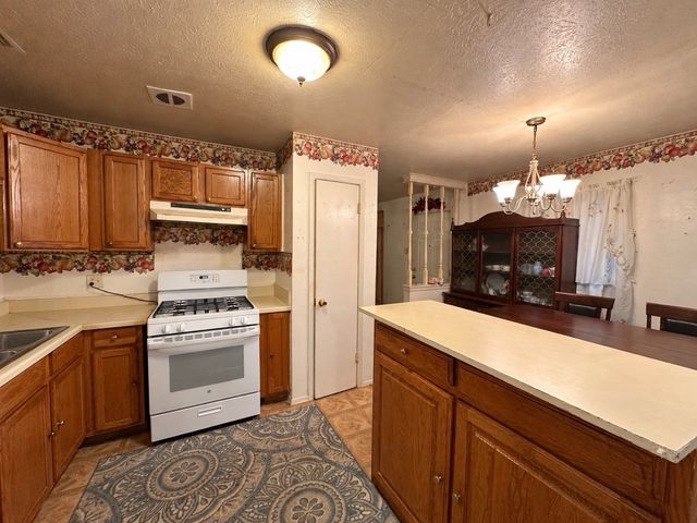 4141 Clark College Drive, Dallas, TX 75241