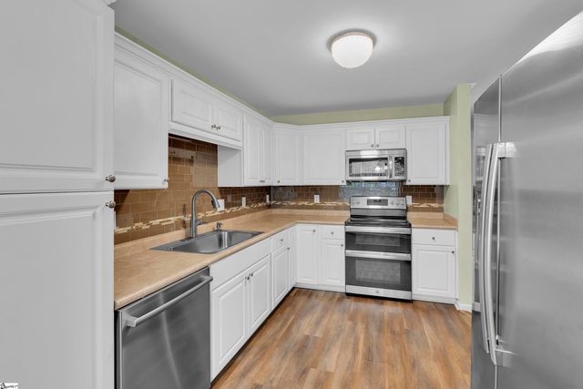 106 Wyndham Court, Greenville, SC 29615