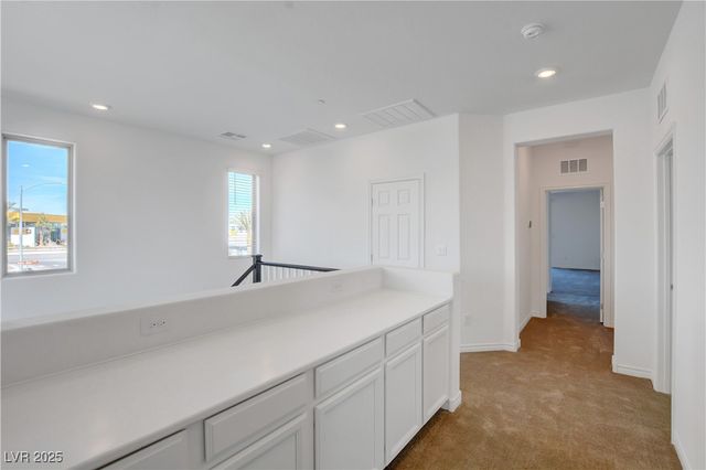 882 Sycamore Falls Street, Henderson, NV 89052