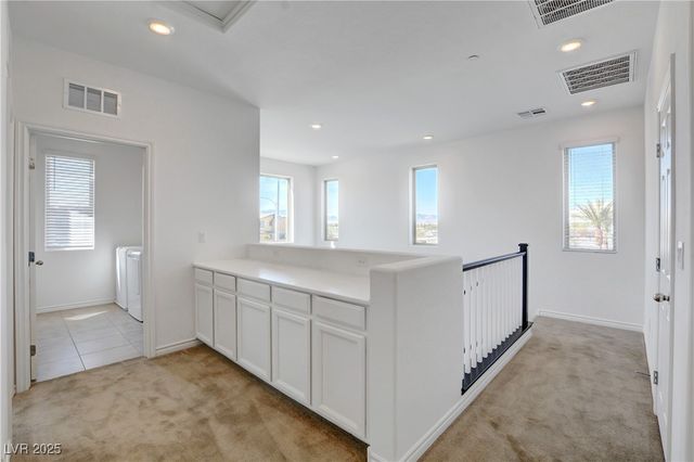 882 Sycamore Falls Street, Henderson, NV 89052