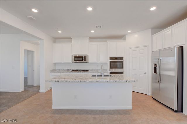 882 Sycamore Falls Street, Henderson, NV 89052