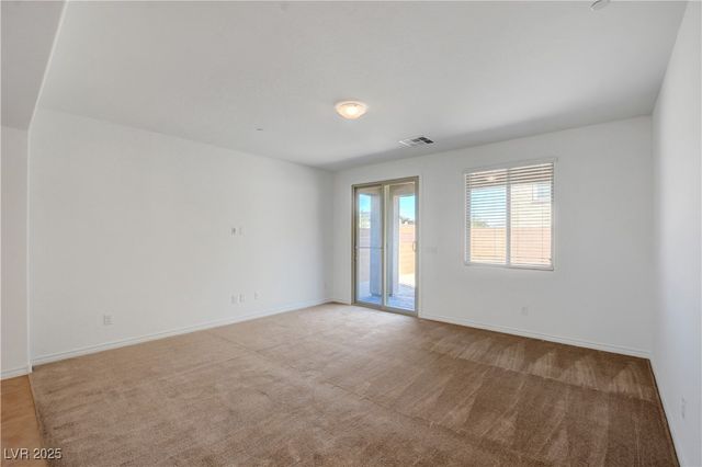 882 Sycamore Falls Street, Henderson, NV 89052