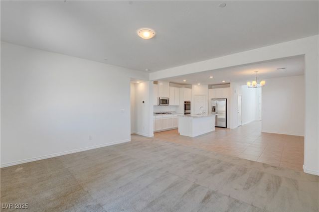 882 Sycamore Falls Street, Henderson, NV 89052