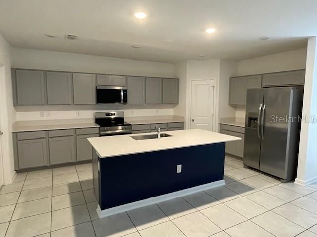 725 REGGIE ROAD, Winter Haven, FL 33884