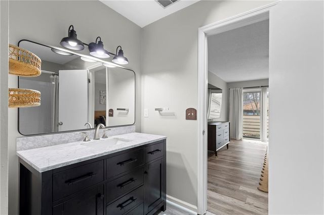 810 Bonnie Glen SE Drive, Marietta, GA 30067