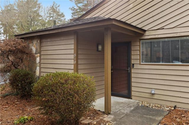 810 Bonnie Glen SE Drive, Marietta, GA 30067