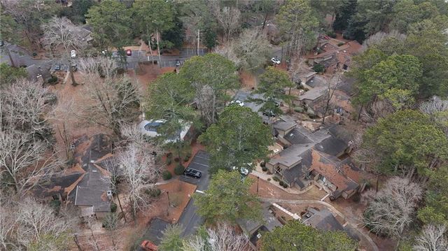 810 Bonnie Glen SE Drive, Marietta, GA 30067