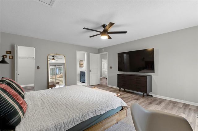 810 Bonnie Glen SE Drive, Marietta, GA 30067