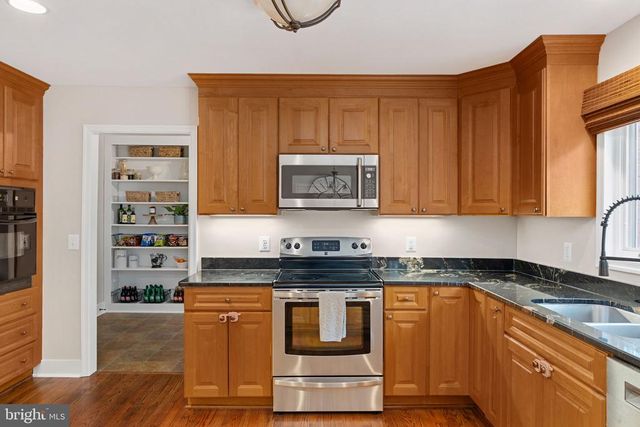 8250 SINGING WOOD CT, Spotsylvania, VA 22553