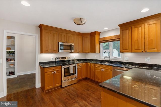 8250 SINGING WOOD CT, Spotsylvania, VA 22553
