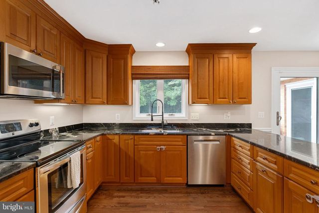 8250 SINGING WOOD CT, Spotsylvania, VA 22553