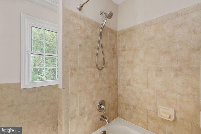 8250 SINGING WOOD CT, Spotsylvania, VA 22553