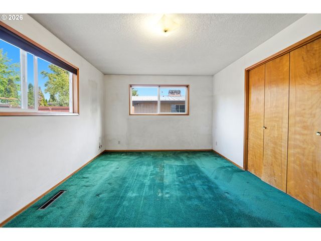 1411 Ne ARROWWOOD St, Hillsboro, OR 97124