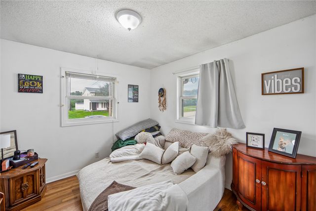 1409 SW Kenworthy Drive, Ankeny, IA 50023