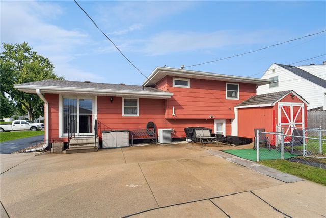 1409 SW Kenworthy Drive, Ankeny, IA 50023