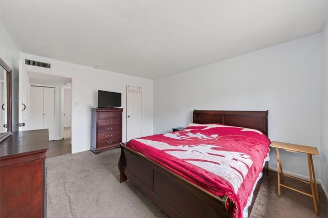 6447 W Fuqua Drive, Houston, TX 77489
