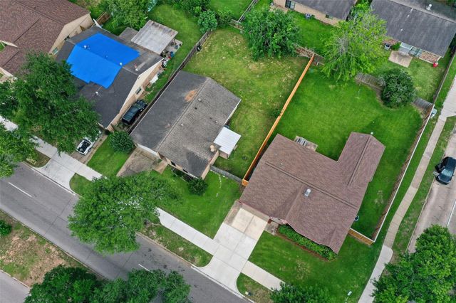 6447 W Fuqua Drive, Houston, TX 77489