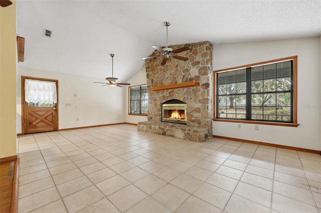24026 NW 126TH LANE, Alachua, FL 32615