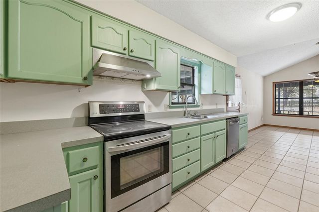 24026 NW 126TH LANE, Alachua, FL 32615