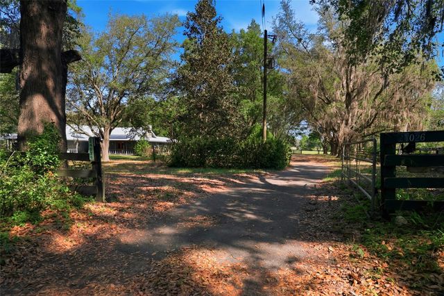 24026 NW 126TH LANE, Alachua, FL 32615