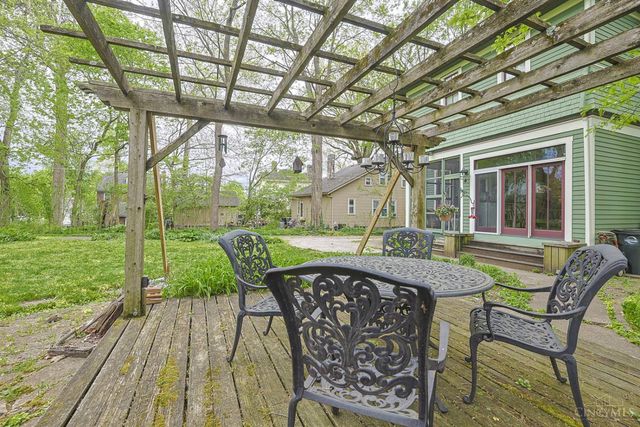 22 Burns Avenue, Wyoming, OH 45215