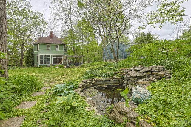 22 Burns Avenue, Wyoming, OH 45215