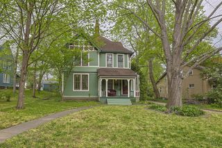 22 Burns Avenue, Wyoming, OH 45215