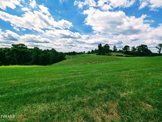 373 The Flats Drive, Clintwood, VA 24228