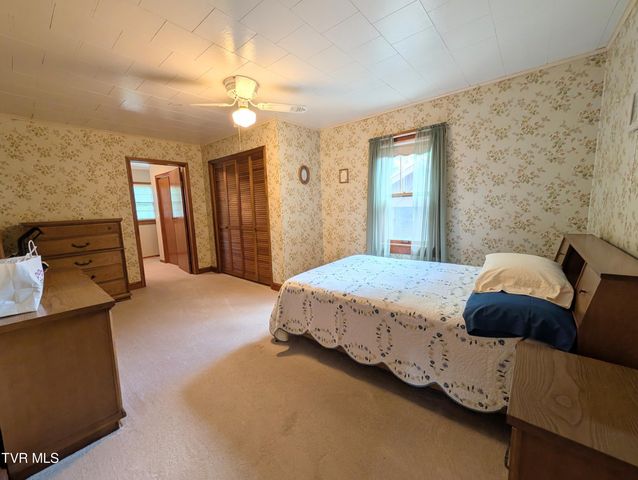 373 The Flats Drive, Clintwood, VA 24228