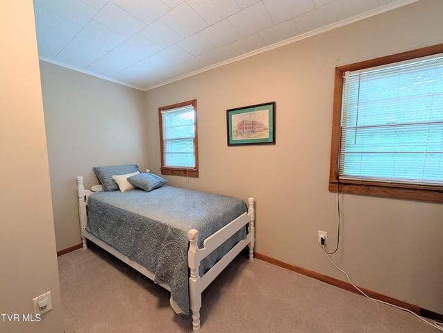 373 The Flats Drive, Clintwood, VA 24228