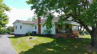 373 The Flats Drive, Clintwood, VA 24228