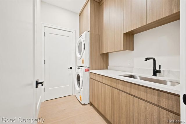 110 Austin Avenue 303, Royal Oak, MI 48067