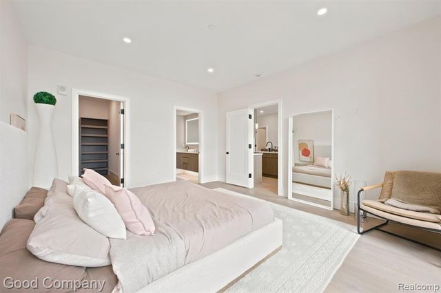 110 Austin Avenue 303, Royal Oak, MI 48067