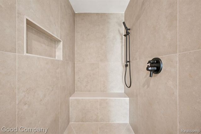110 Austin Avenue 303, Royal Oak, MI 48067
