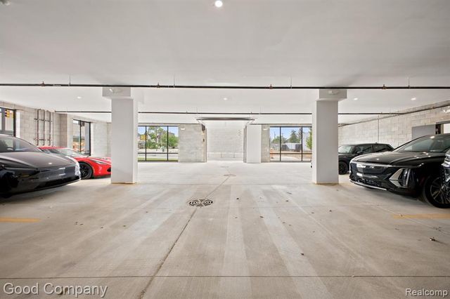 110 Austin Avenue 303, Royal Oak, MI 48067